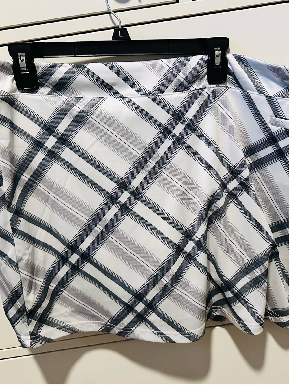 Women’s Plaid Skort - White and Gray